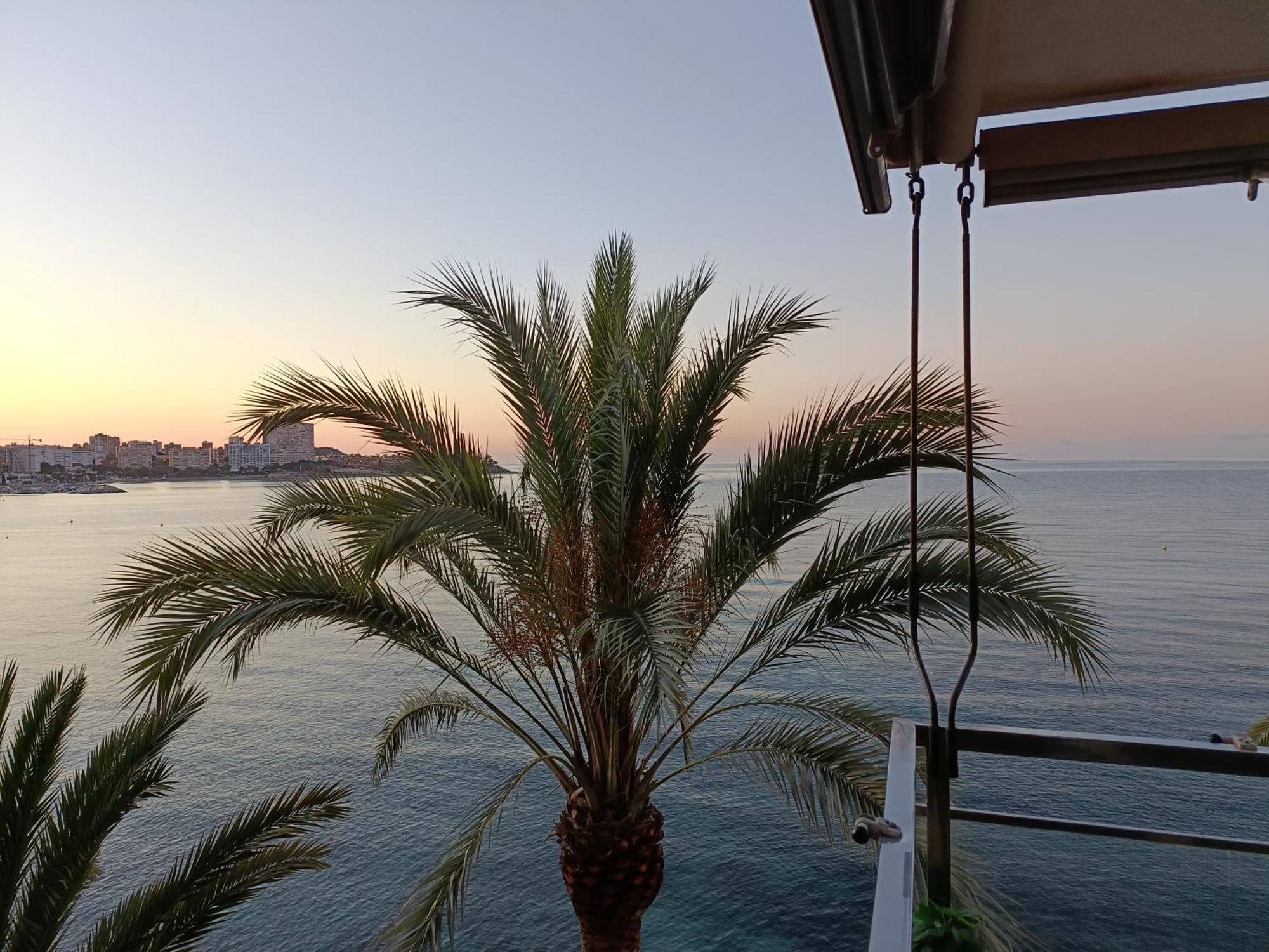 Superb Sea View Apartment Alicante Bagian luar foto