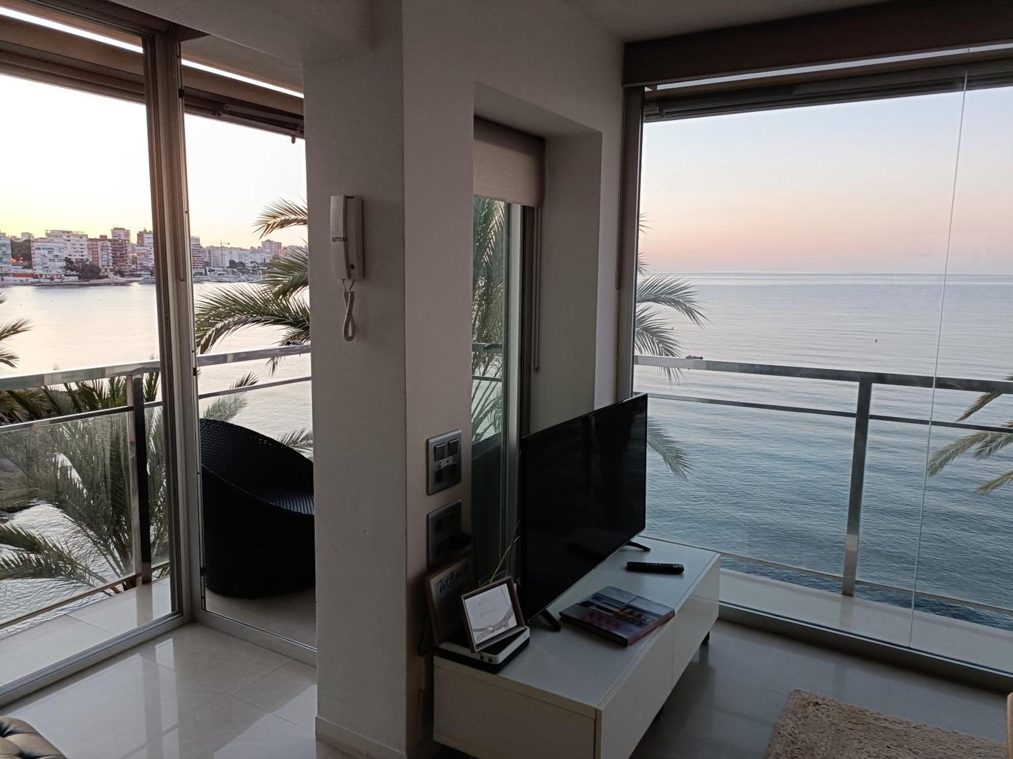 Superb Sea View Apartment Alicante Bagian luar foto