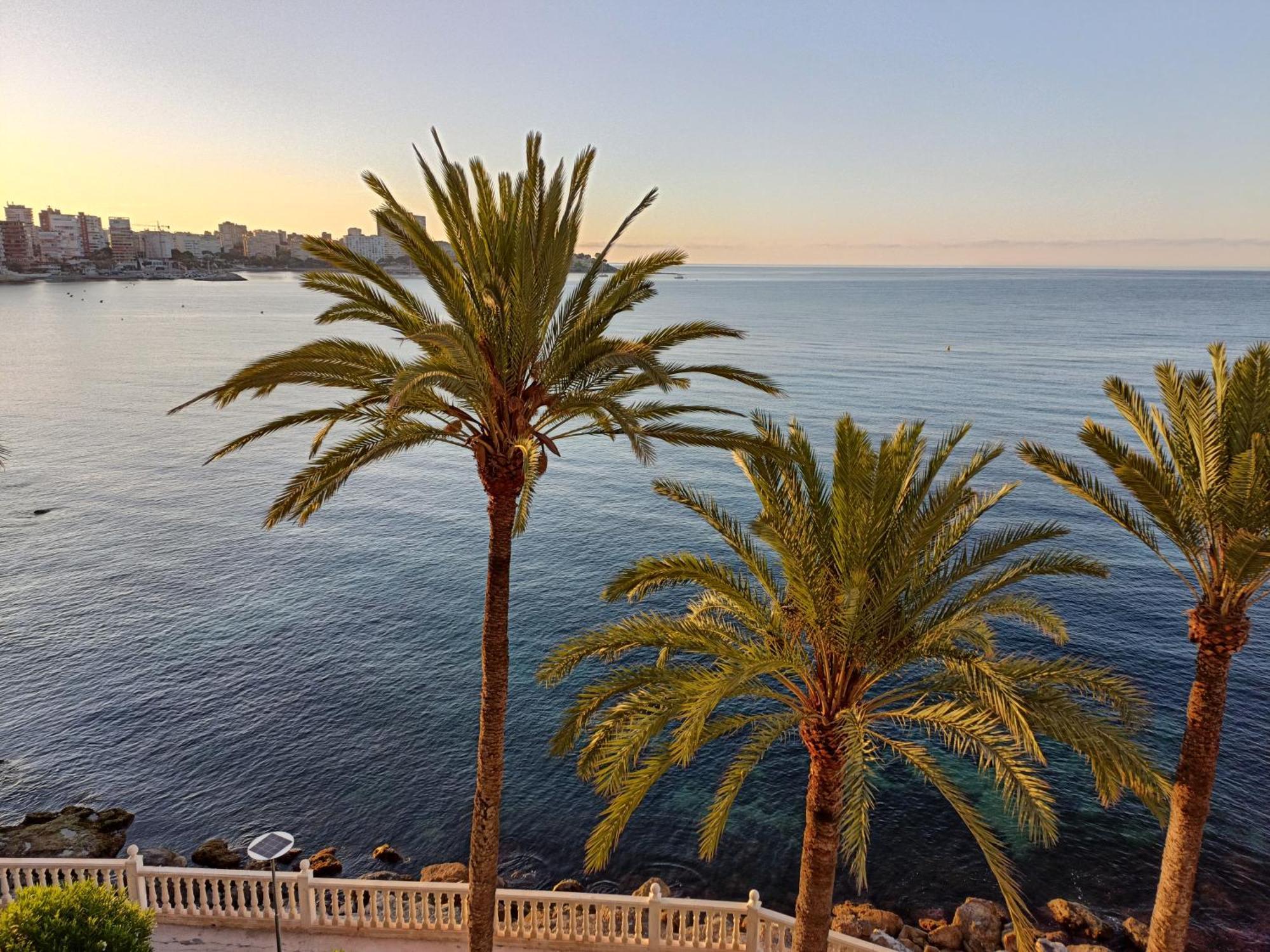 Superb Sea View Apartment Alicante Bagian luar foto