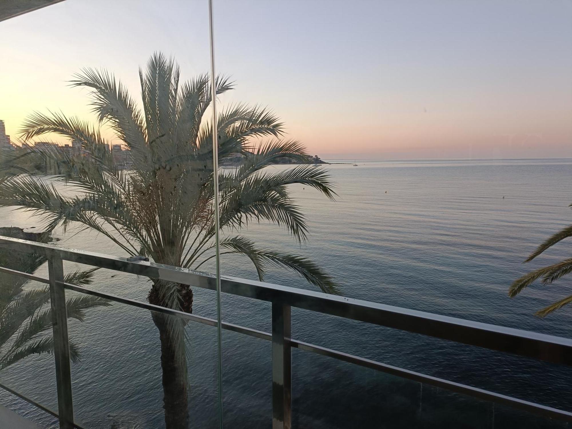 Superb Sea View Apartment Alicante Bagian luar foto